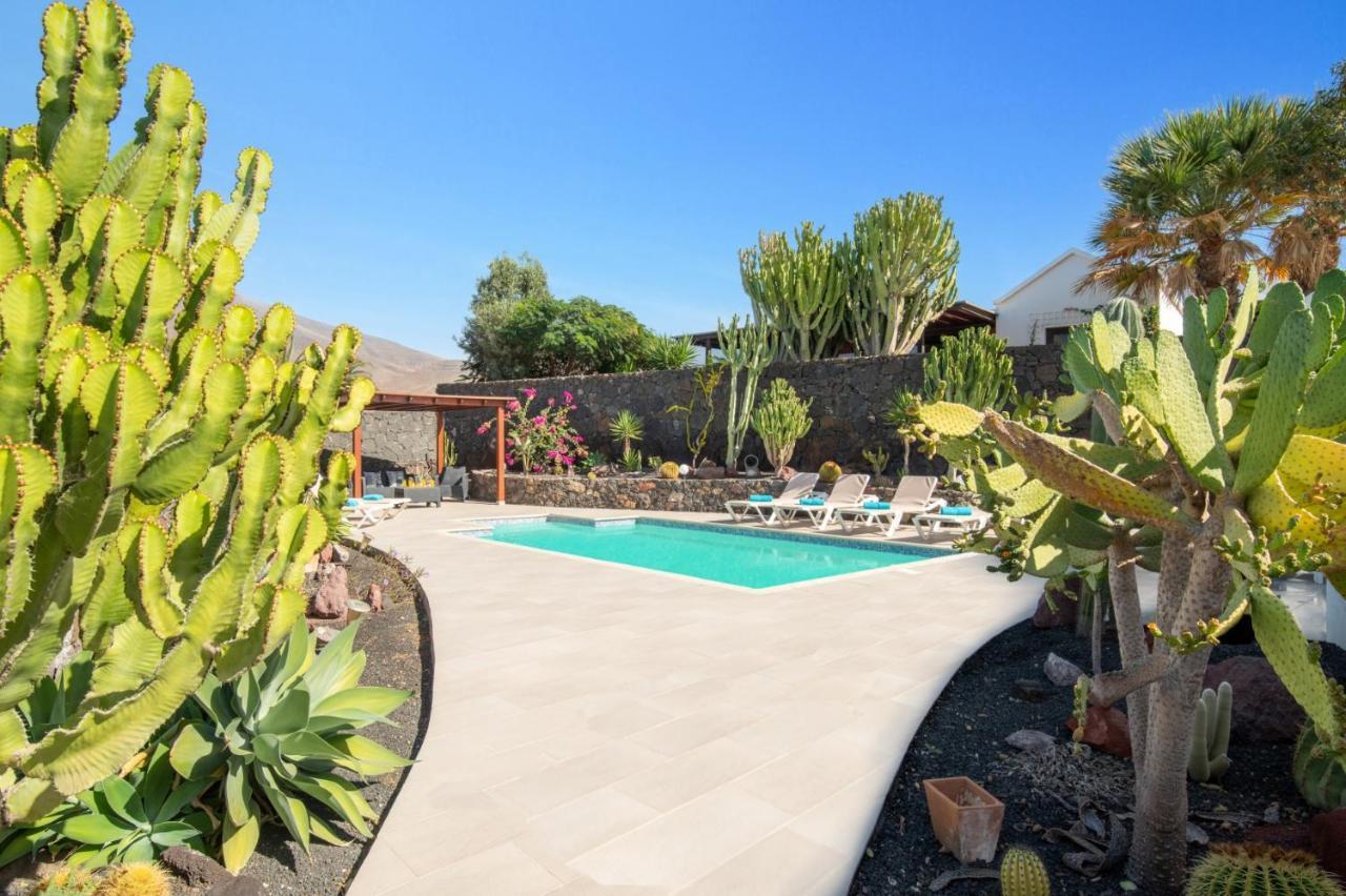 Villa Sarita Sol By Villa Plus Playa Blanca  Exterior foto